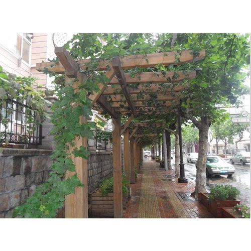 林曌軒樟子松防腐木廊架 融合自然美學與堅固品質的景觀設計